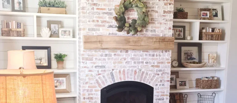 Mantel or Mantle